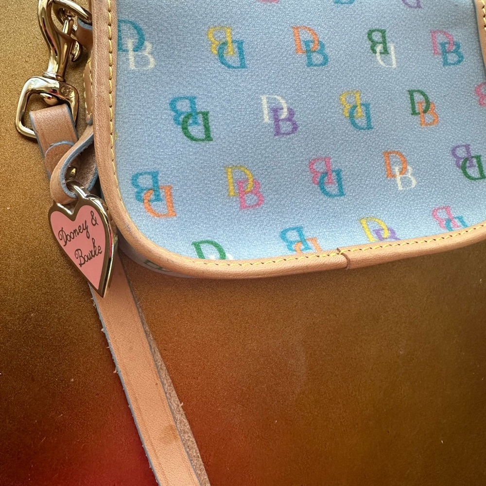 Wristlet - Picture 3 of 3